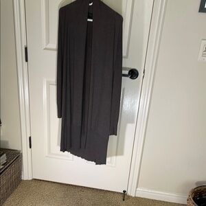 Chic Banana Republic Dark Gray Light-Weight Drape Cardigan